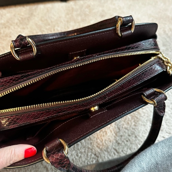 Coach burgundy purse and wallet - Picture 9 of 9